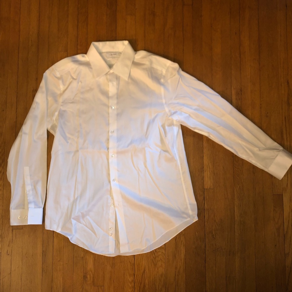Calvin Klein Slim Fit Collar Dress Shirt